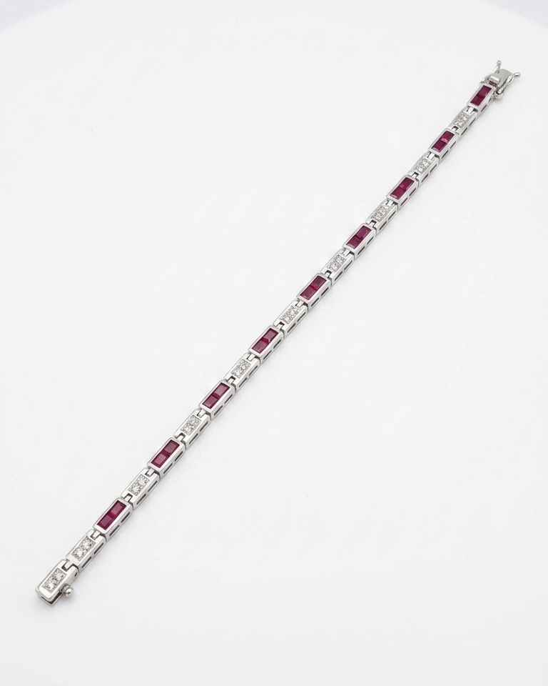 Elara Link Ruby — view 2