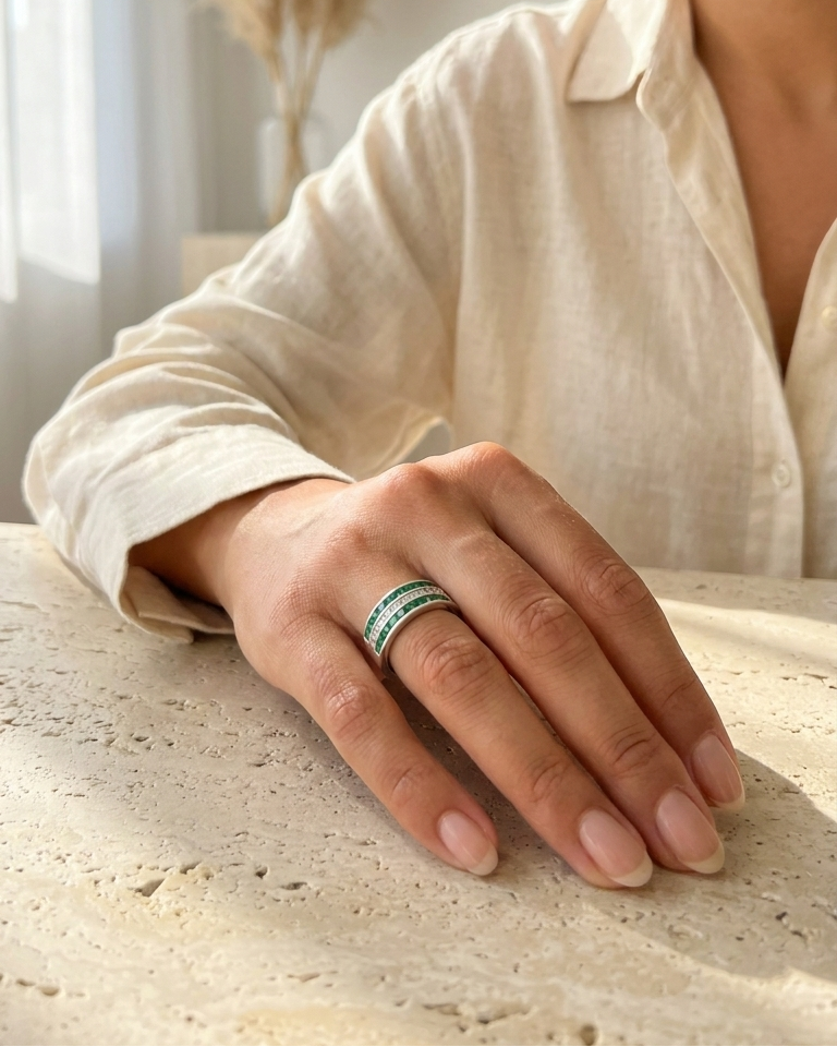 Emerald Luxe Band
