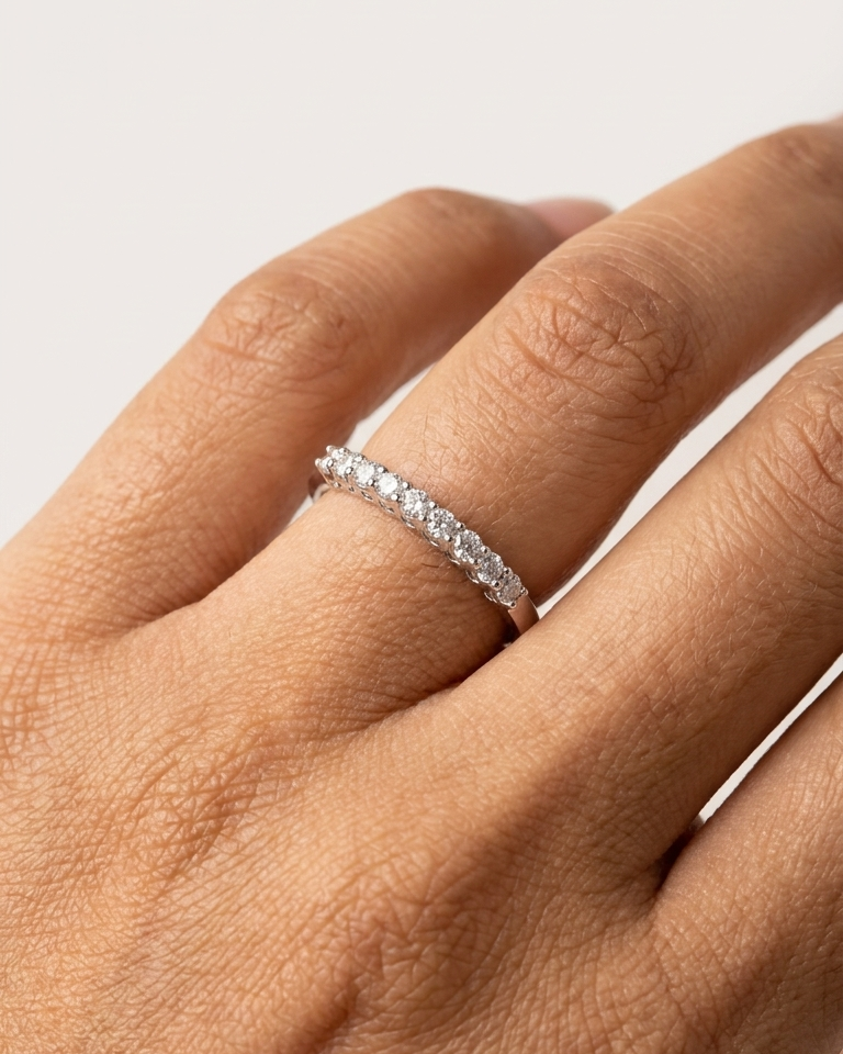 Nova Curve Diamond Ring