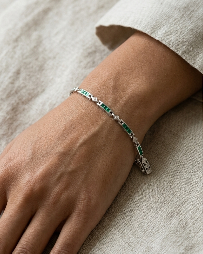 Emerald Whisper — view 2