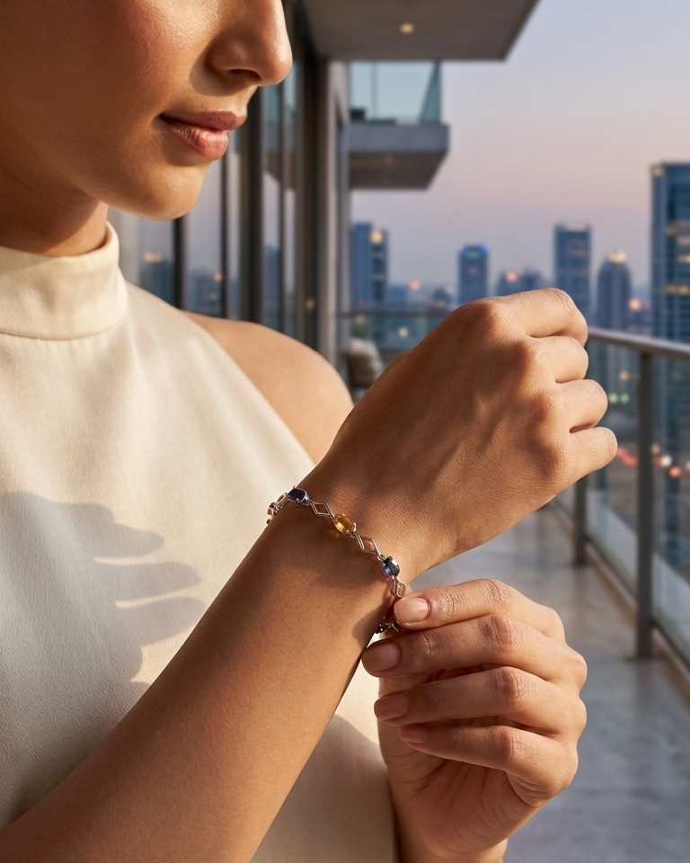 Aurora Link Bracelet — view 2