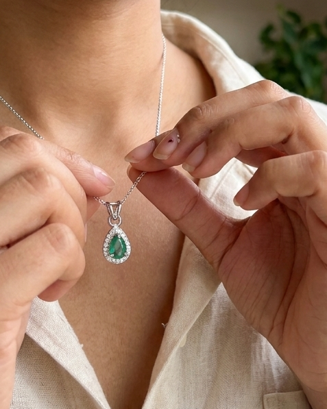 The Aurora Pendant — view 3