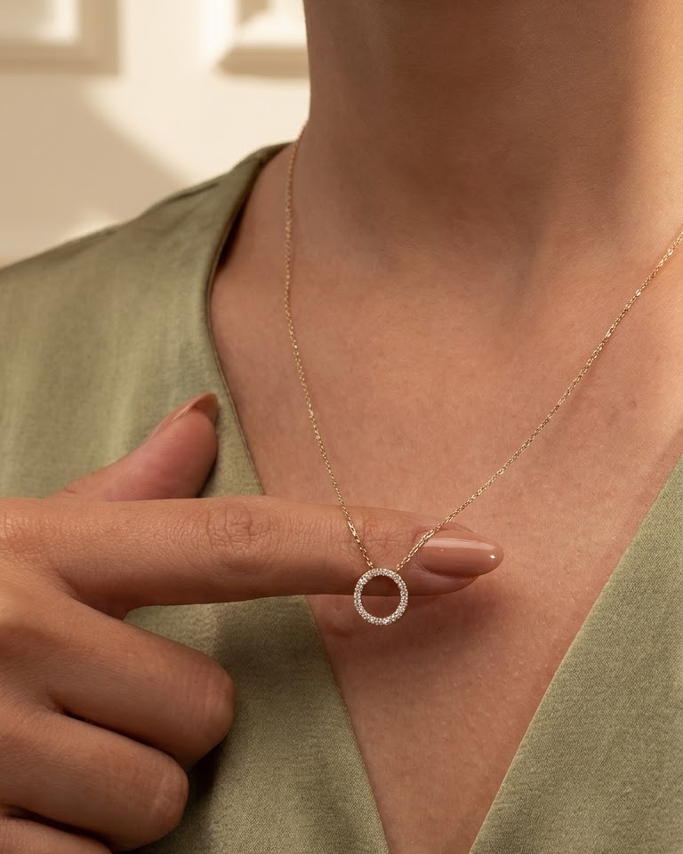 Aurelia Diamond Circle Necklace (CZ)