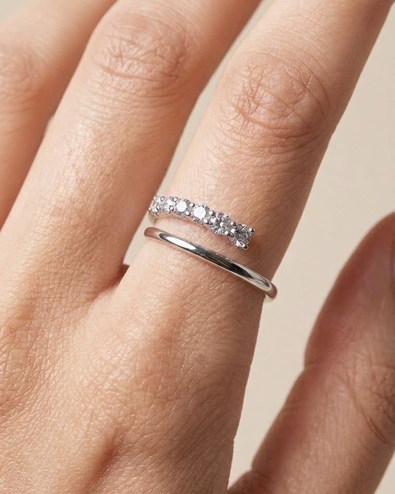 Solène Diamond Band Ring — view 3
